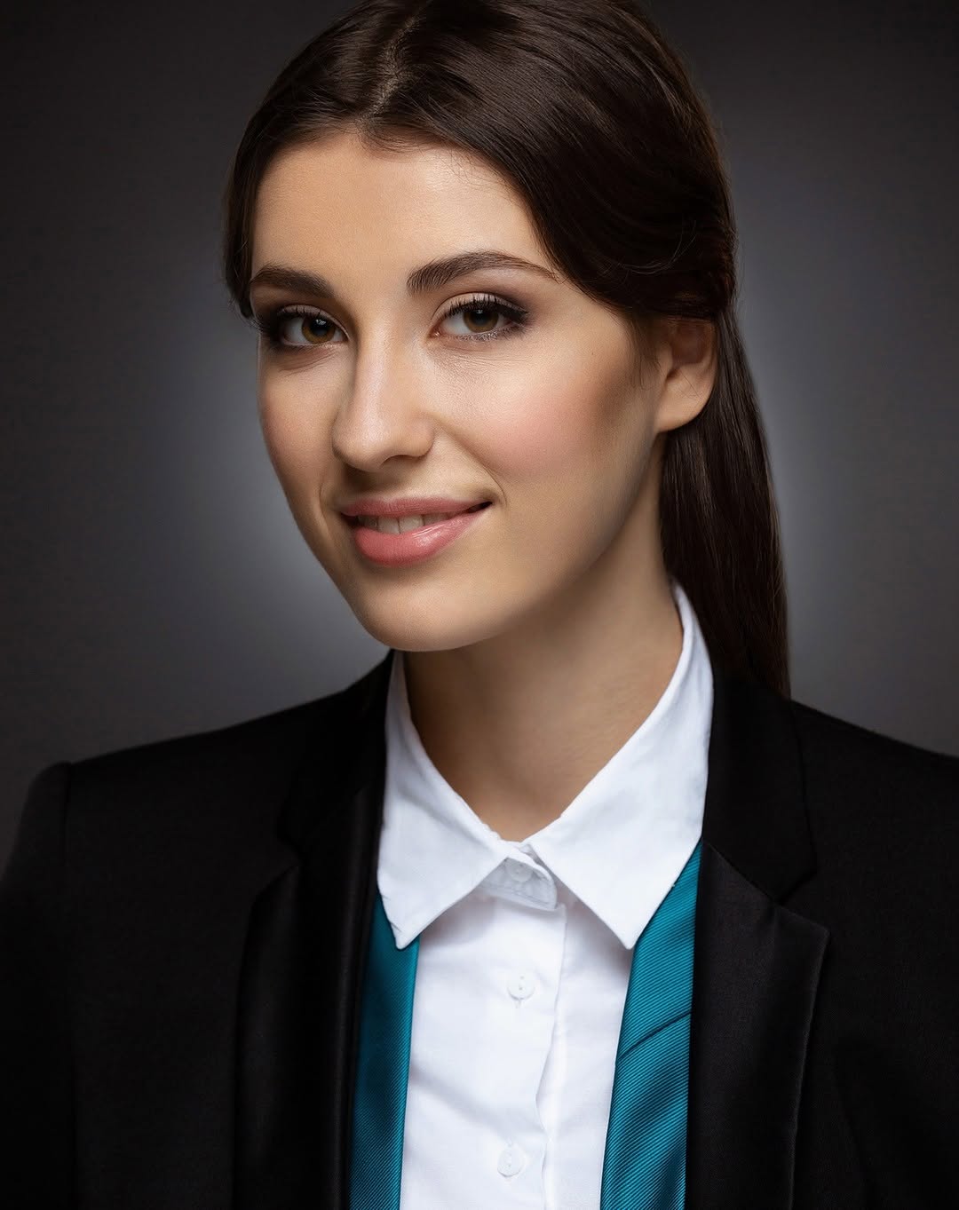 Headshot Retouching Services