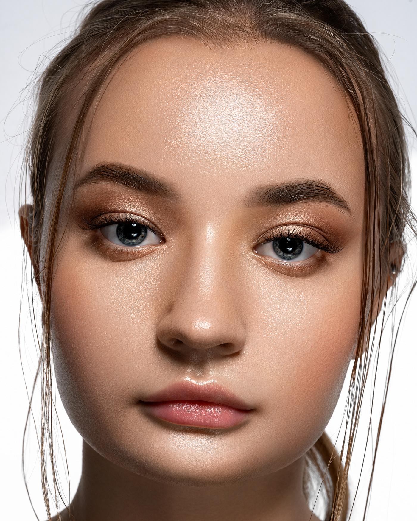 Headshot Retouching Service